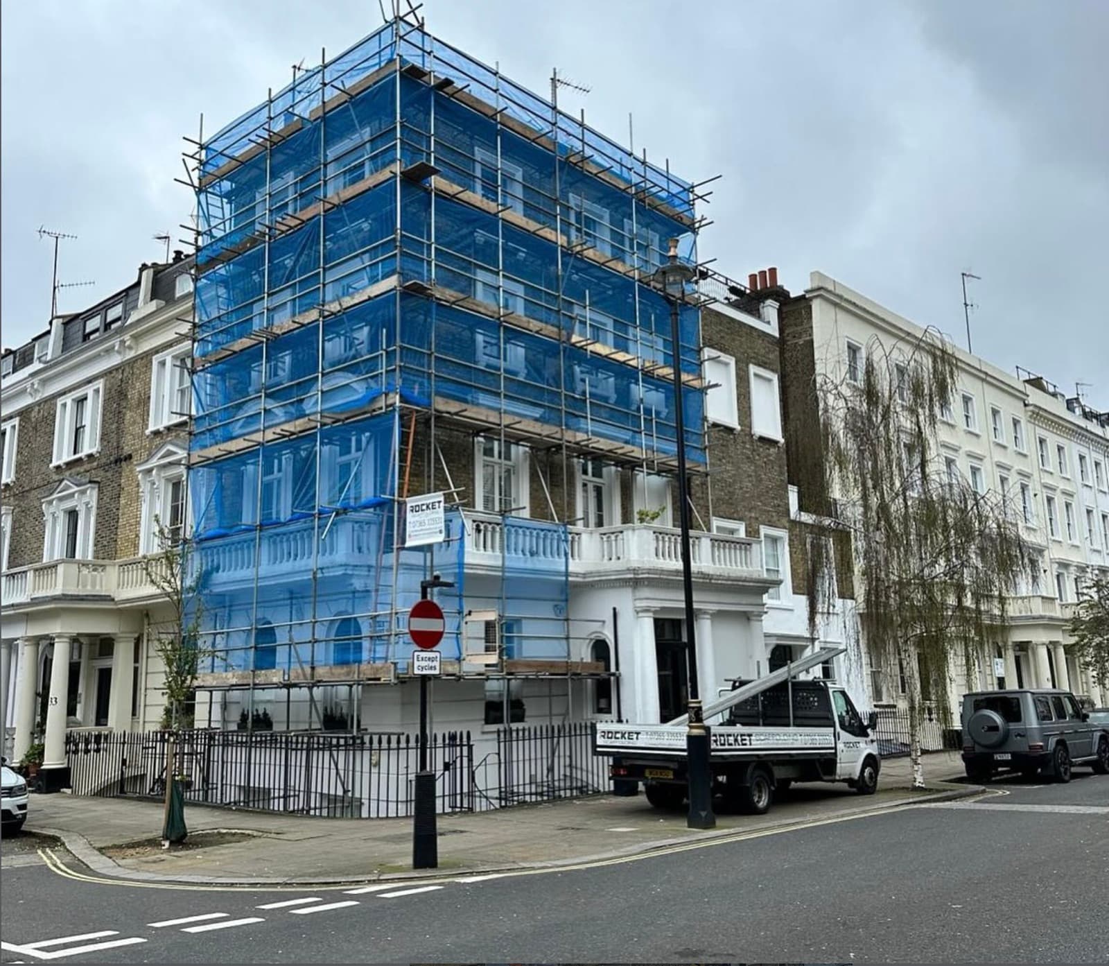 Commercial building scaffolding in London — Rocket Scaffolding