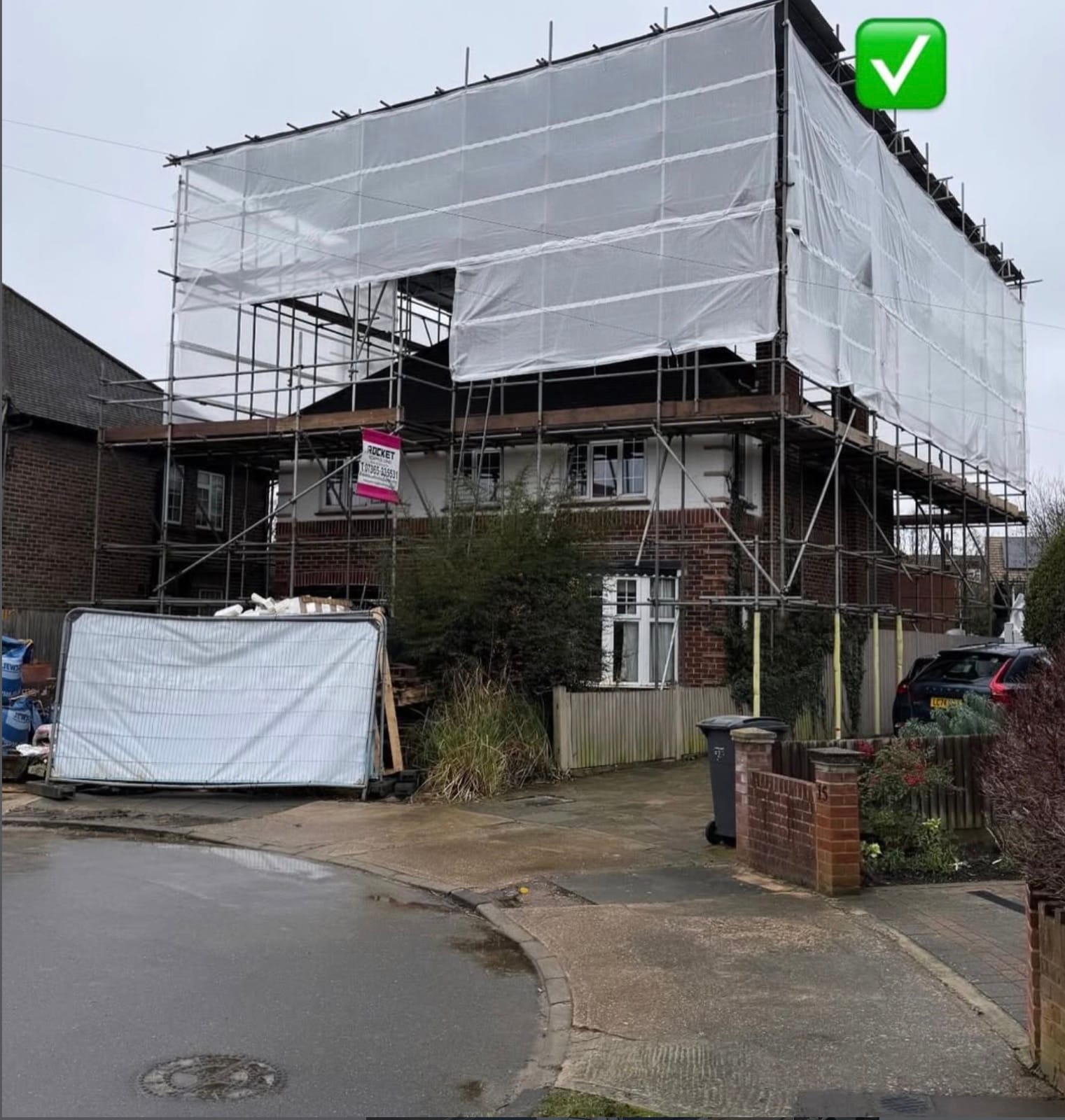 Temporary Roof & Shrink-Wrap — London, by Rocket Scaffolding