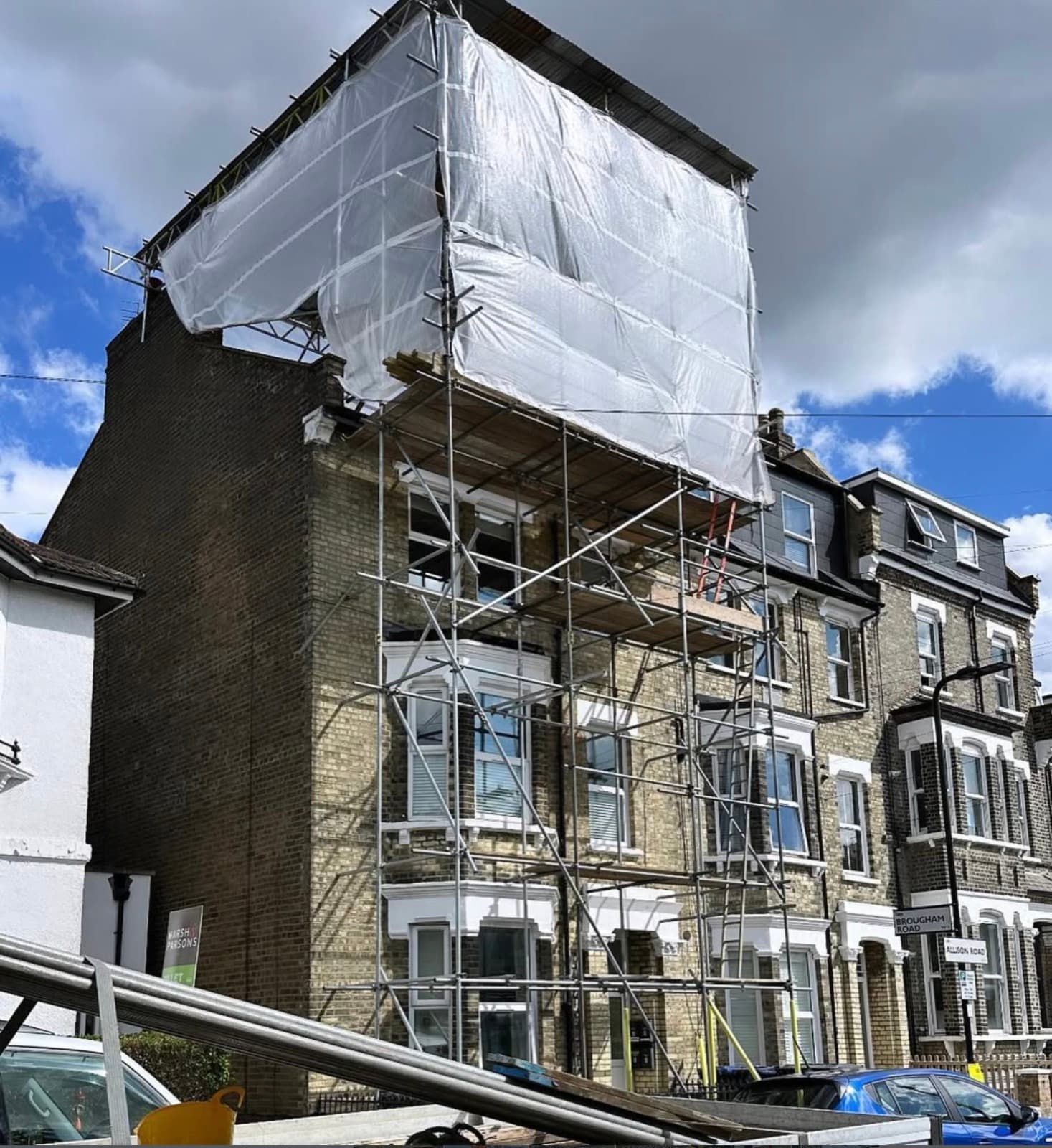 Temporary roof and shrink-wrap scaffolding, London — Rocket Scaffolding